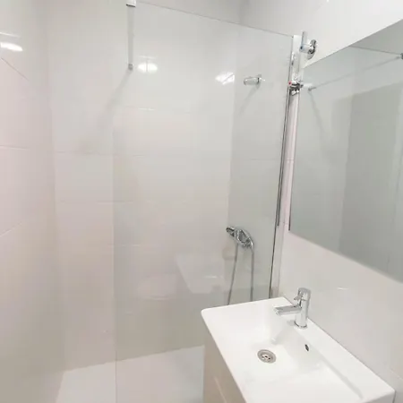 Guest house Airinos De