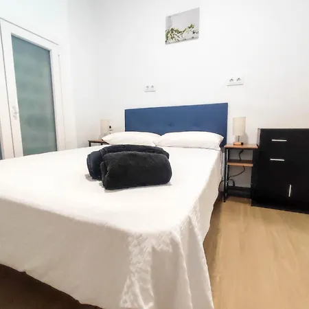 招待所 Airinos De 3*