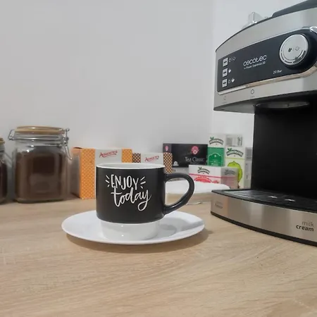 招待所 Airinos De