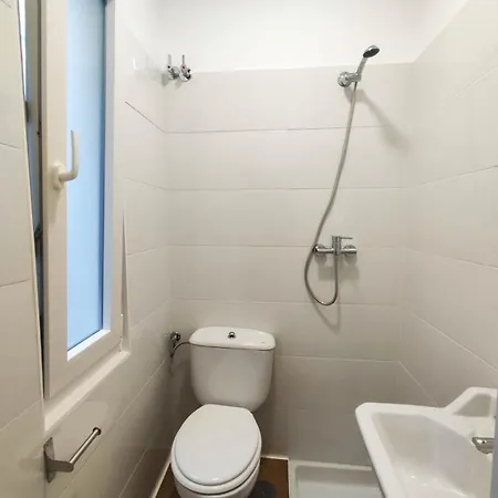 Guest house Airinos De 3*